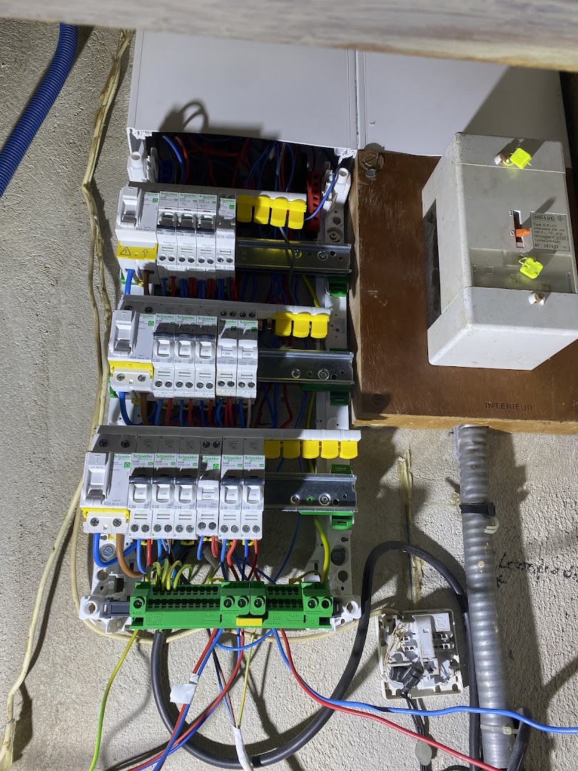 R.A.I. Électricité — Photos 5